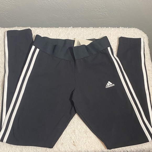 adidas Pants - Adidas Mid Rise Leggings NWT
